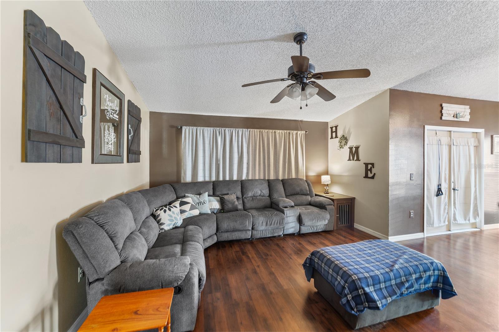 Image 21 of 54 For 8715 Huntsman Lane