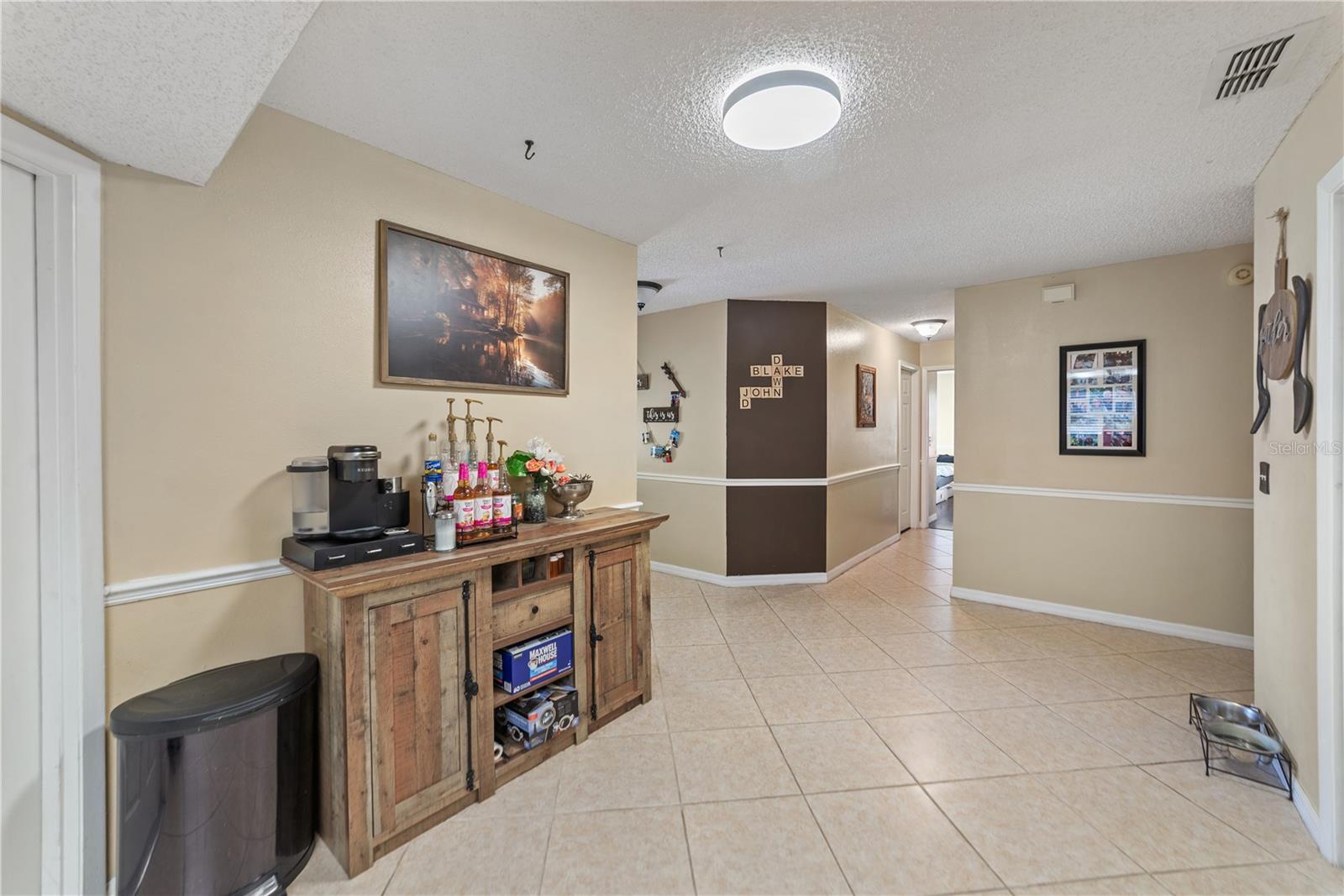 Image 9 of 54 For 8715 Huntsman Lane