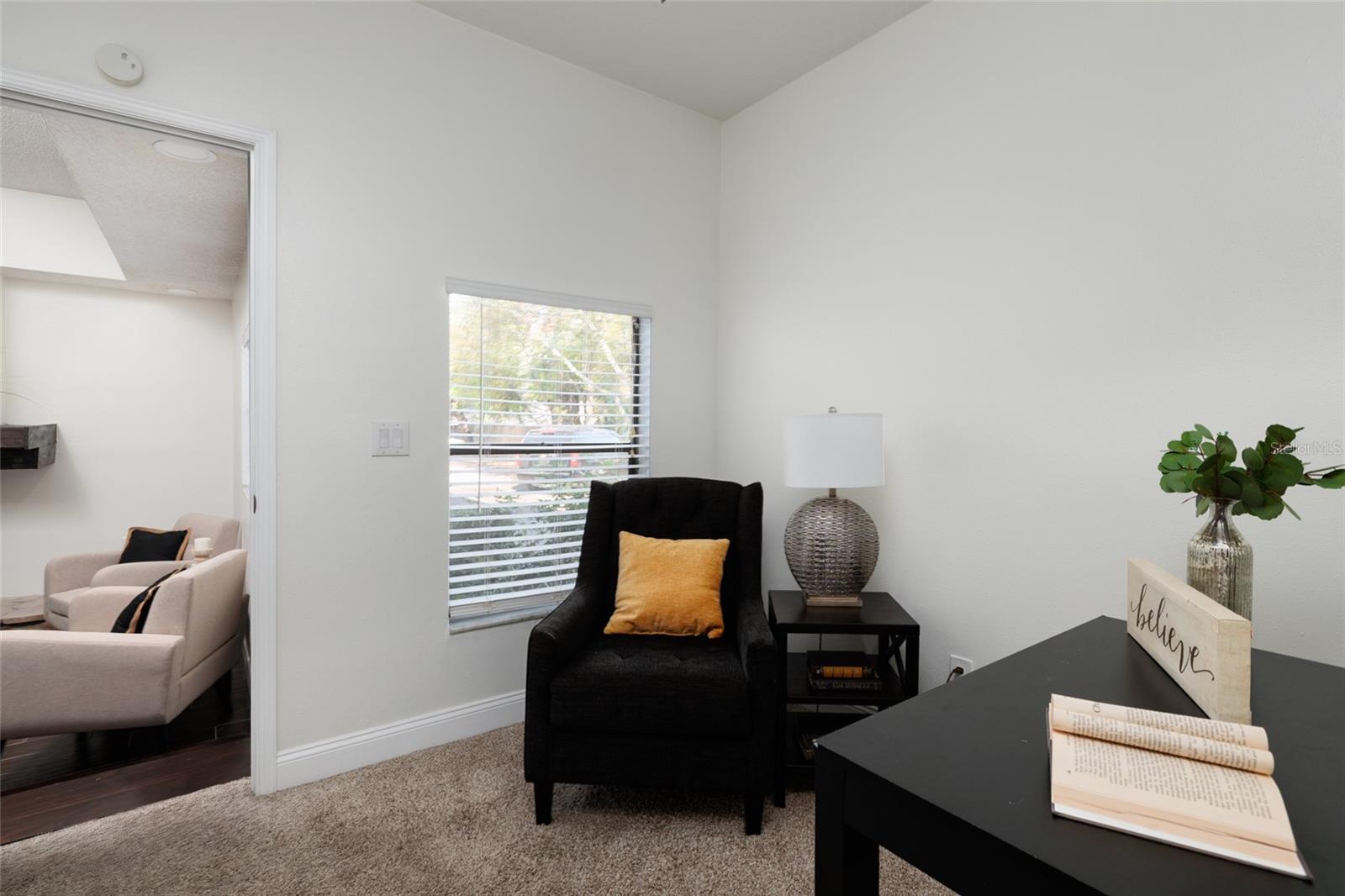 Image 13 of 27 For 4405 Fair Oaks Avenue 21