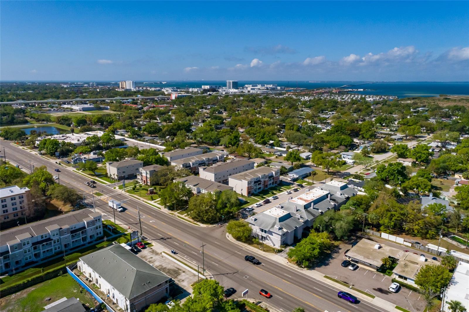 Image 17 of 27 For 4405 Fair Oaks Avenue 21