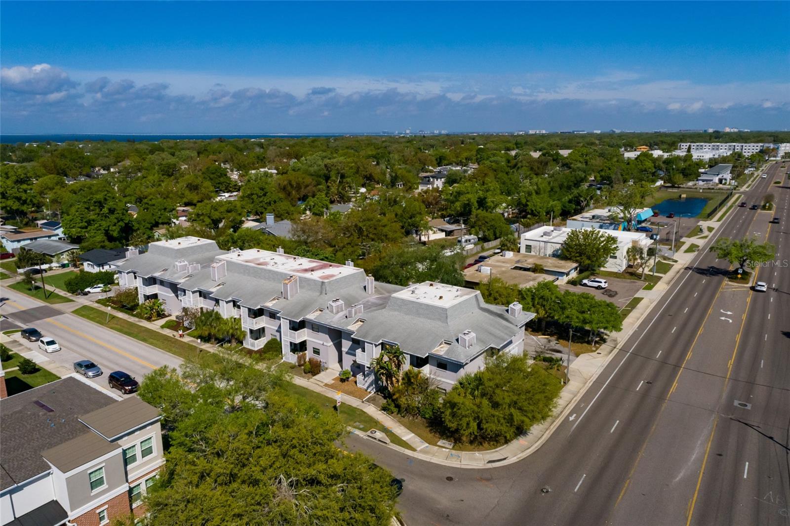 Image 19 of 27 For 4405 Fair Oaks Avenue 21