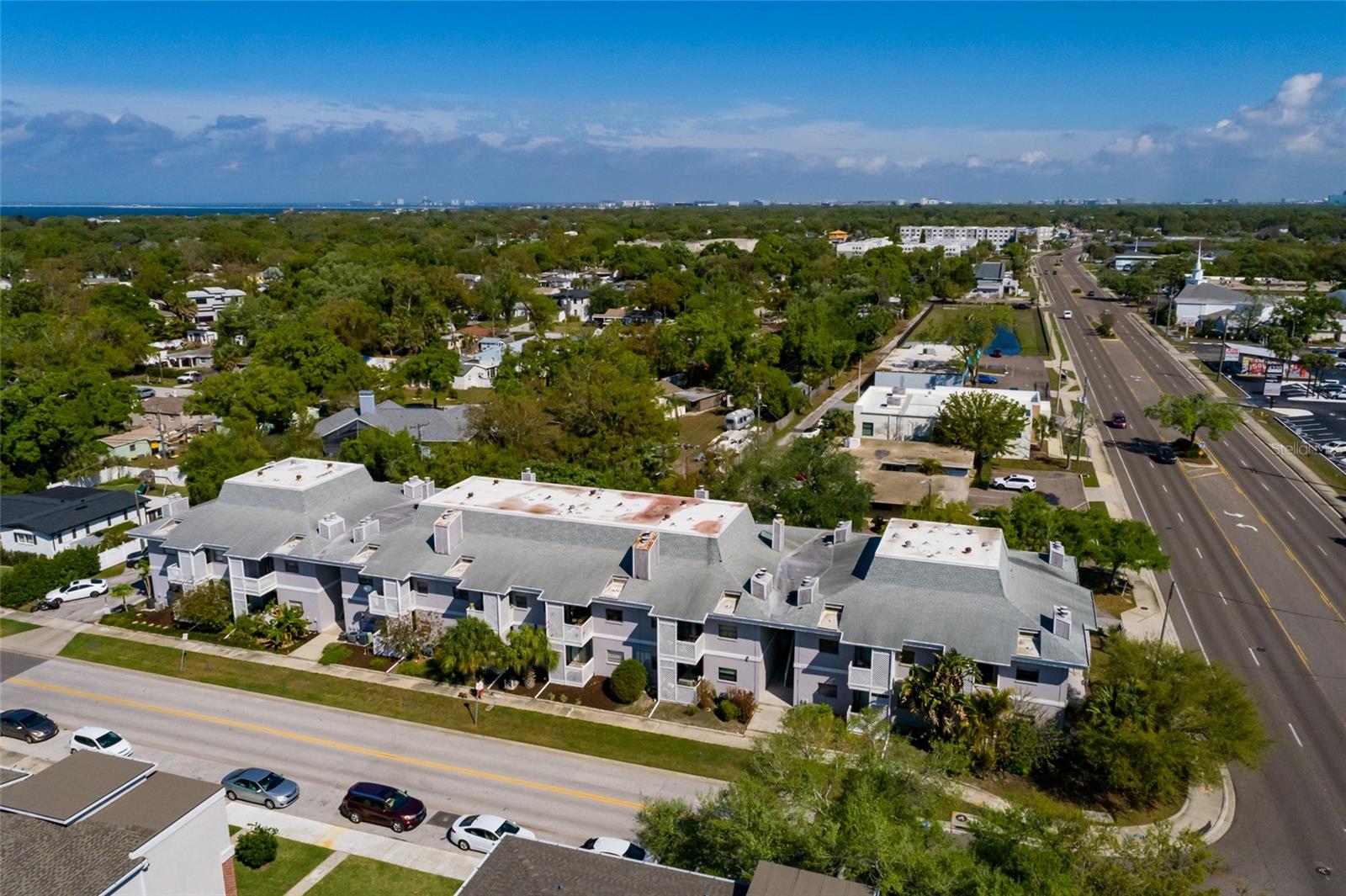 Image 20 of 27 For 4405 Fair Oaks Avenue 21