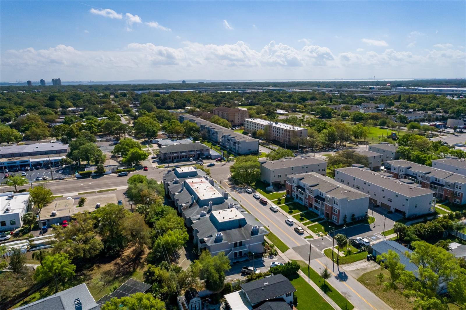 Image 22 of 27 For 4405 Fair Oaks Avenue 21