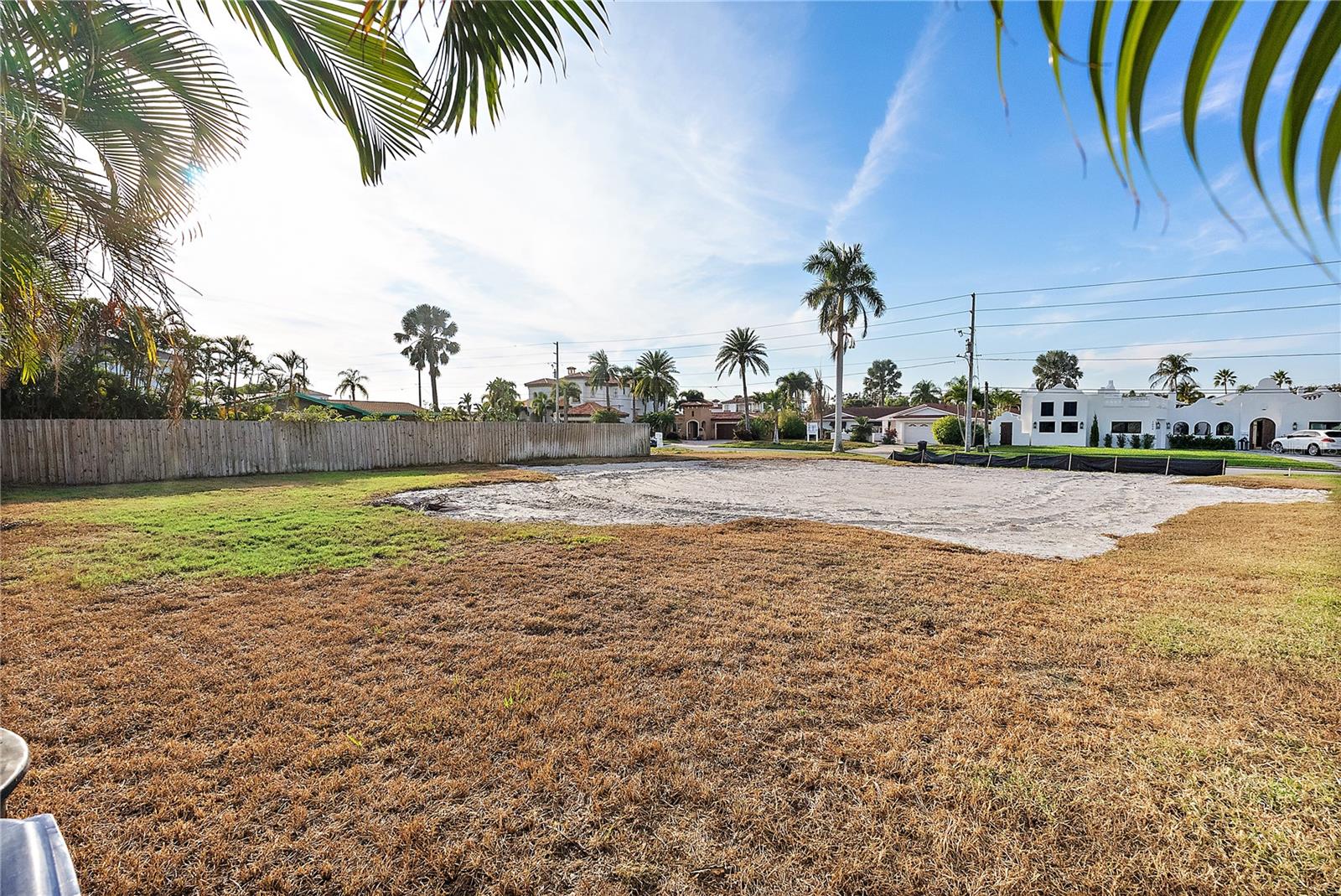 Image 8 of 19 For 1235 Cordova Boulevard Ne