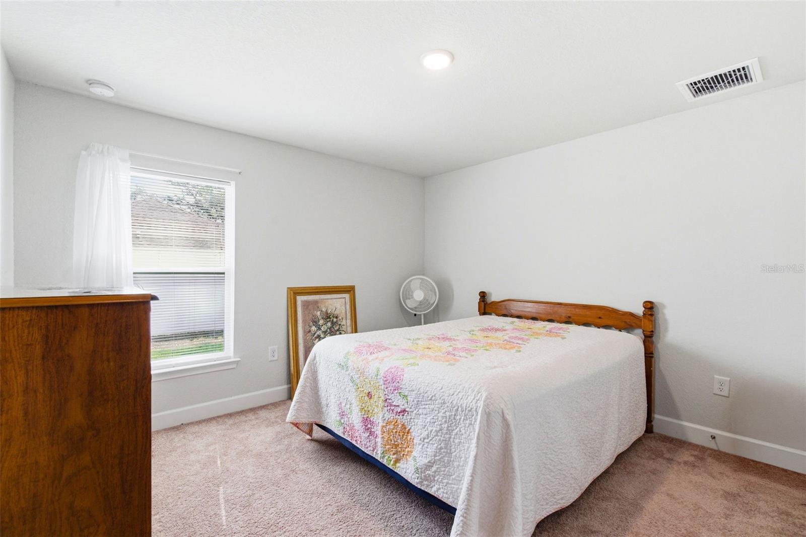 Listing photo id 24 for 12181 Topaz Street