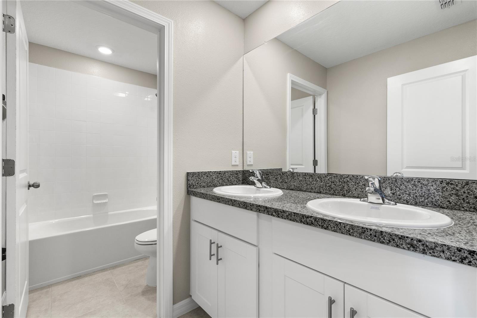 Image 11 of 25 For 31603 Barrel Wave Way