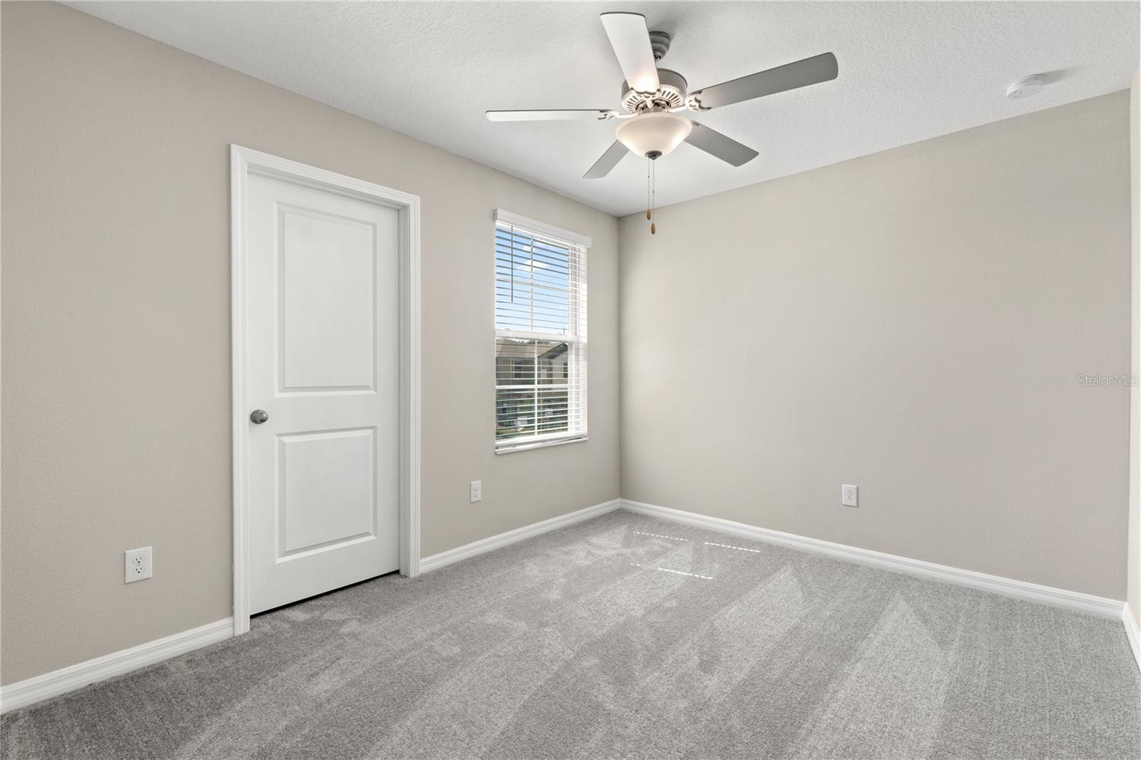 Image 12 of 25 For 31603 Barrel Wave Way