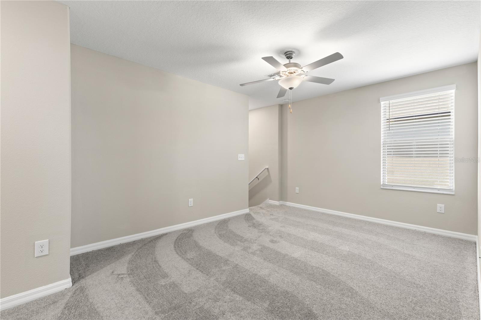 Image 17 of 25 For 31603 Barrel Wave Way