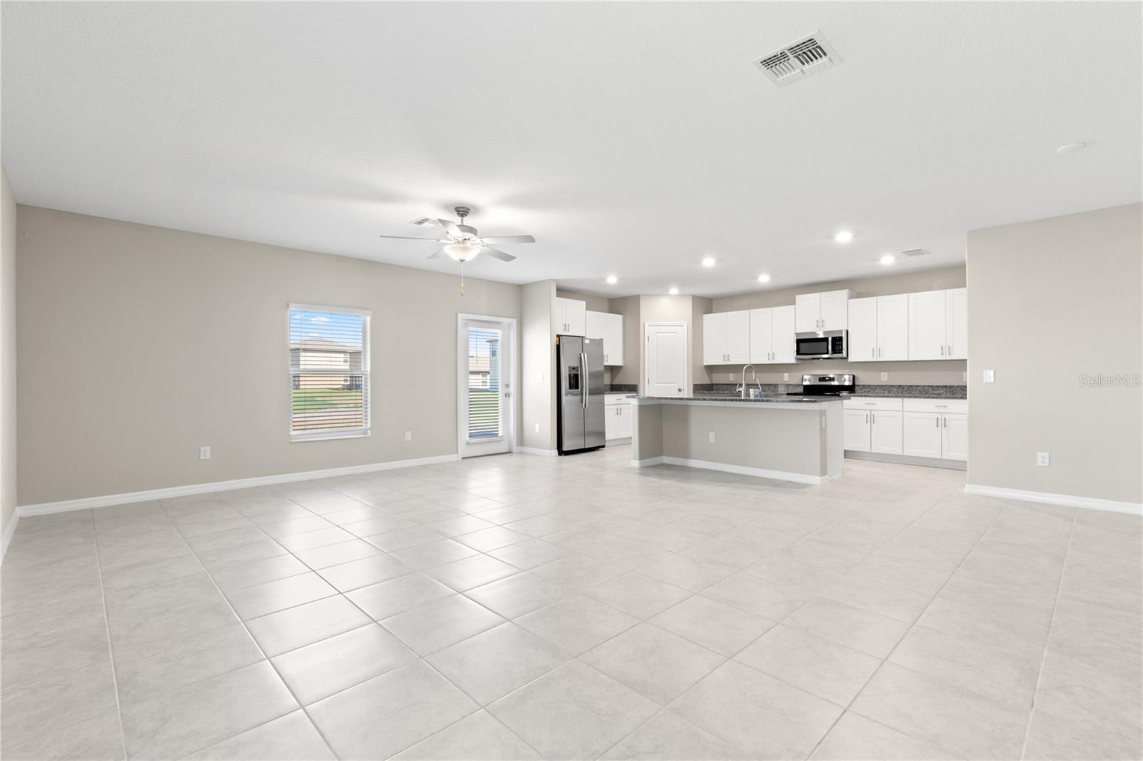 Image 8 of 25 For 31603 Barrel Wave Way