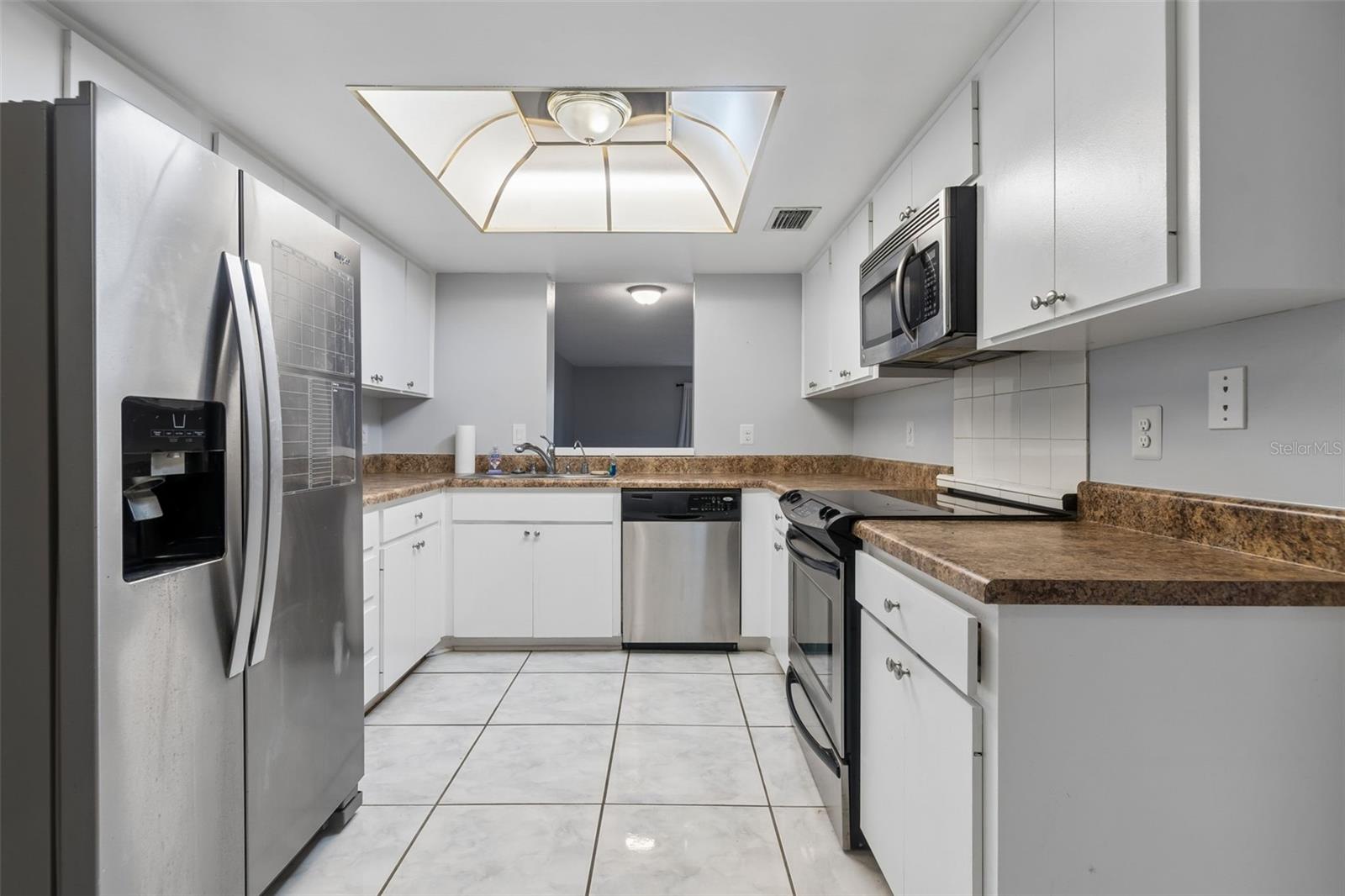 Image 12 of 96 For 6320 Grand Bahama Circle 6320