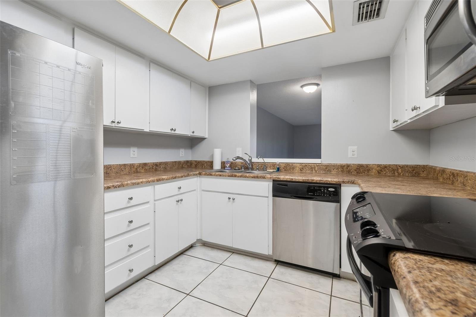 Image 13 of 96 For 6320 Grand Bahama Circle 6320