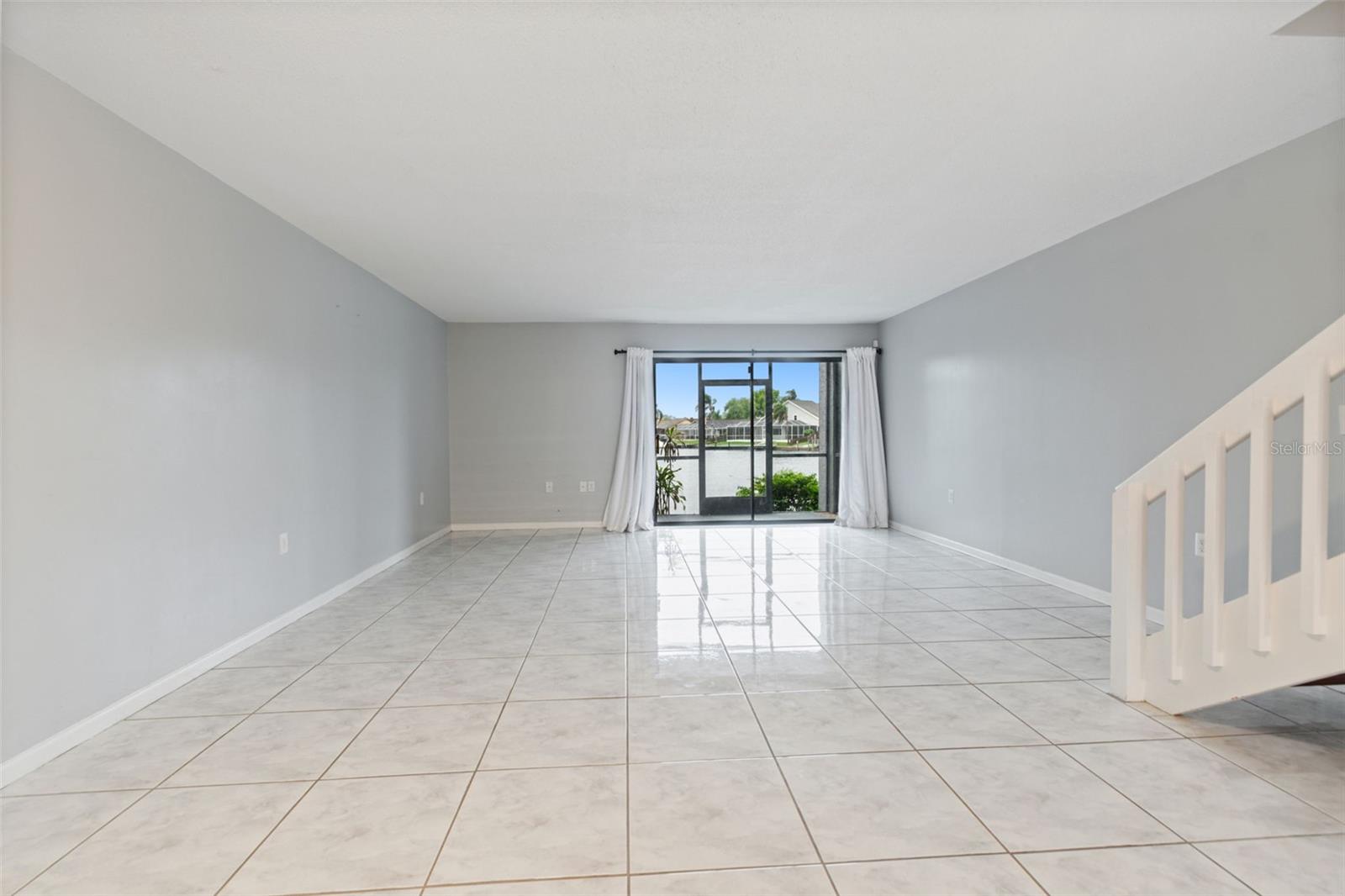 Image 21 of 96 For 6320 Grand Bahama Circle 6320