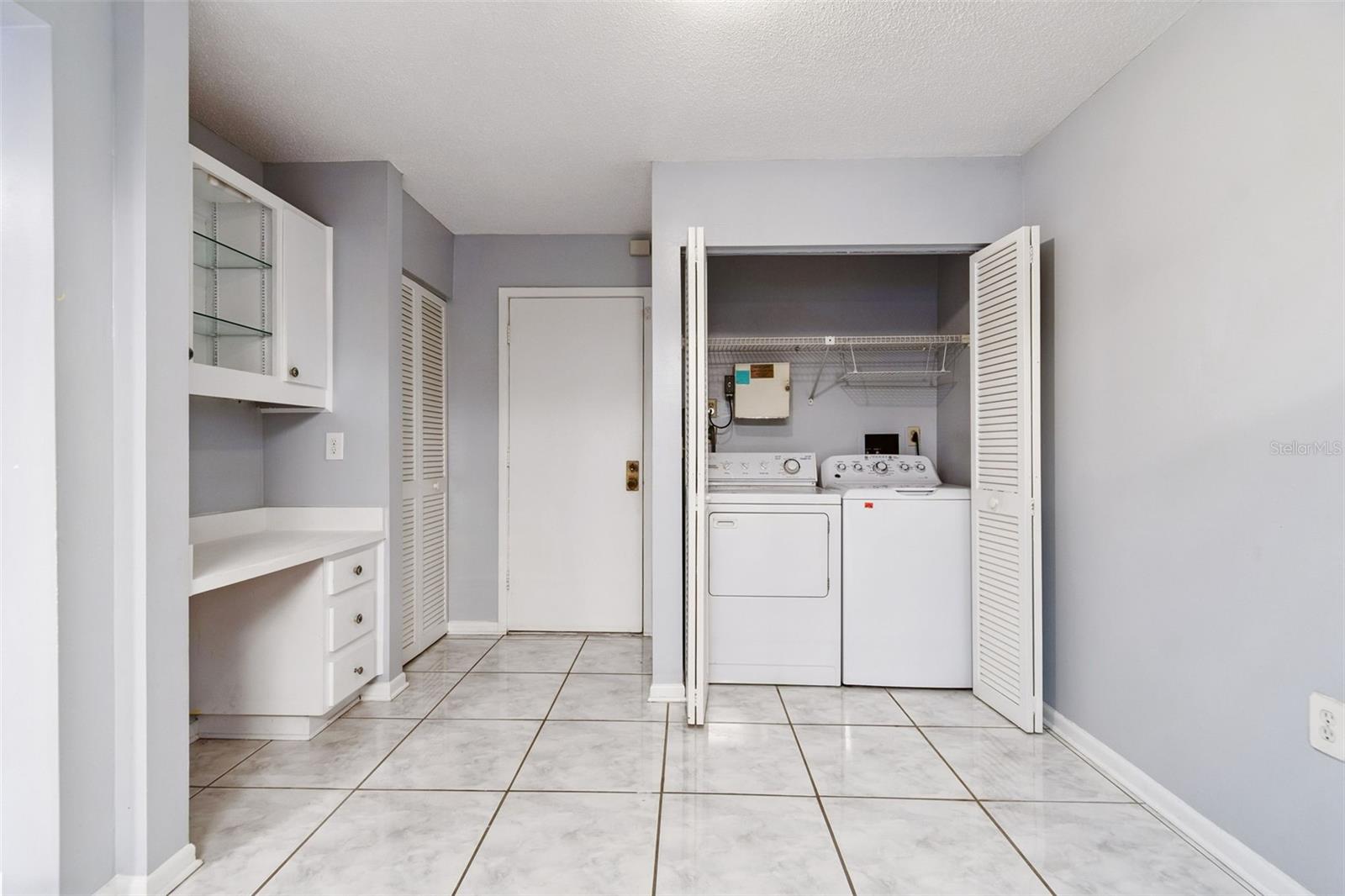 Image 22 of 96 For 6320 Grand Bahama Circle 6320