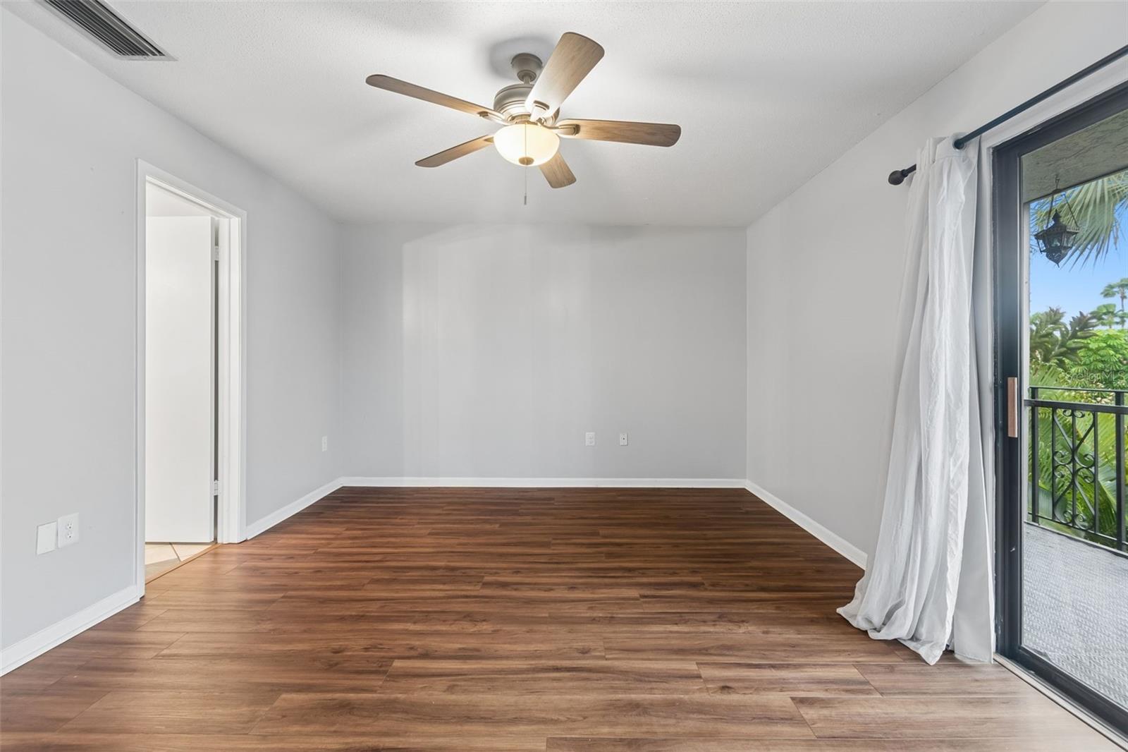 Image 38 of 96 For 6320 Grand Bahama Circle 6320