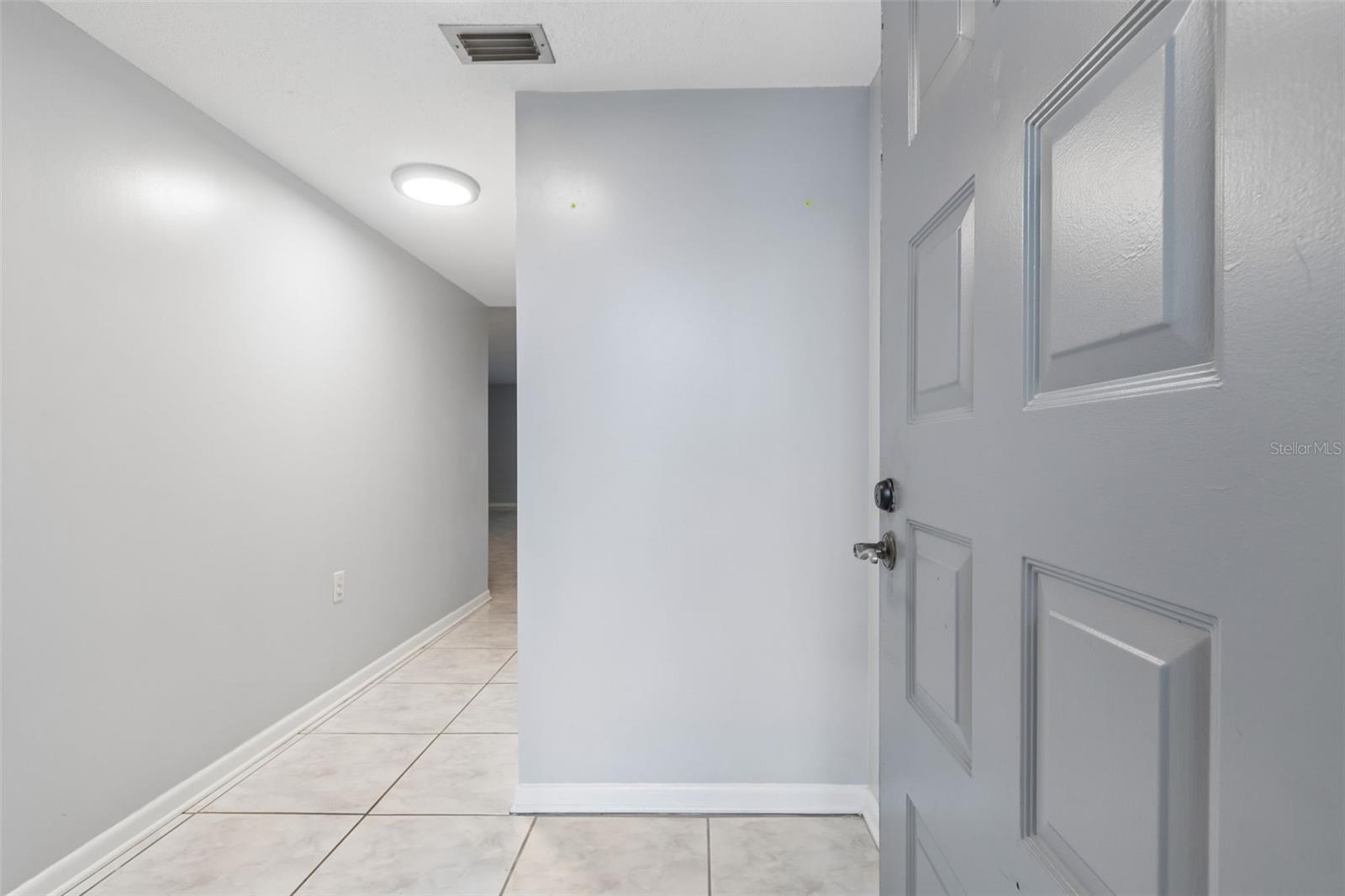 Image 5 of 96 For 6320 Grand Bahama Circle 6320