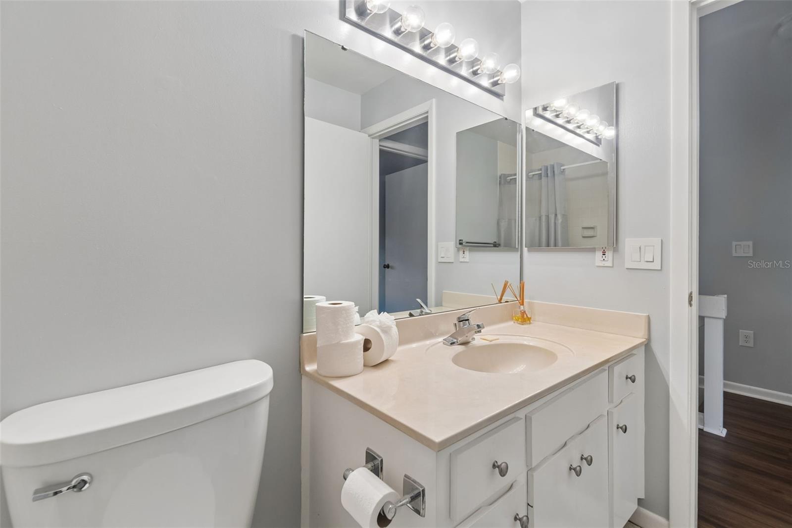 Image 52 of 96 For 6320 Grand Bahama Circle 6320