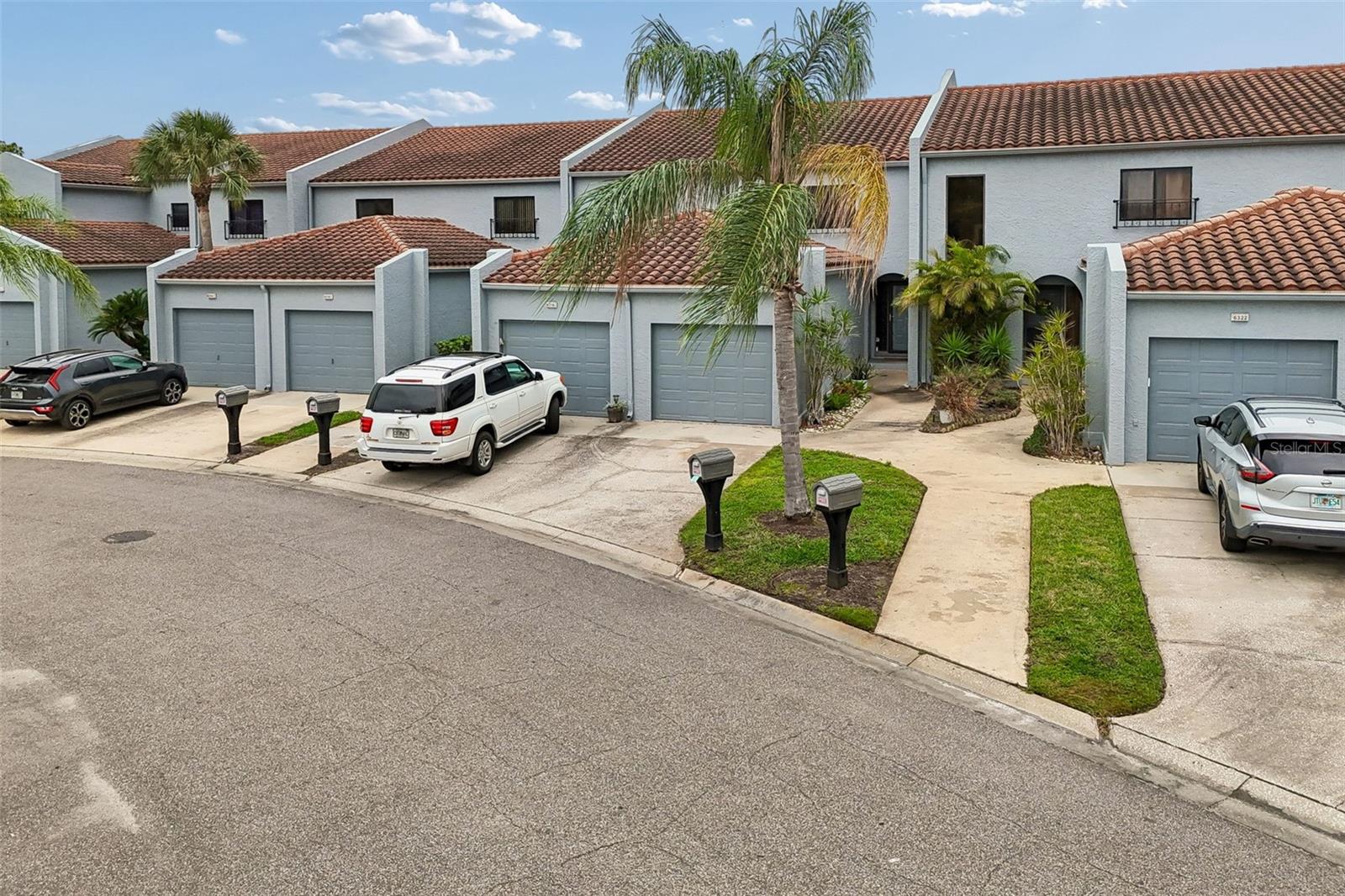 Image 63 of 96 For 6320 Grand Bahama Circle 6320