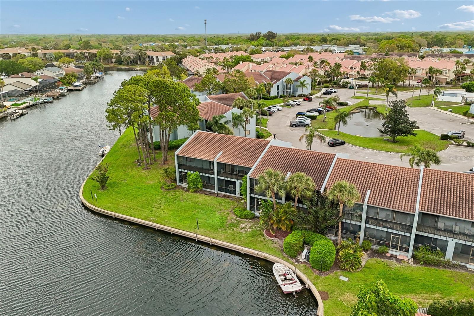 Image 77 of 96 For 6320 Grand Bahama Circle 6320