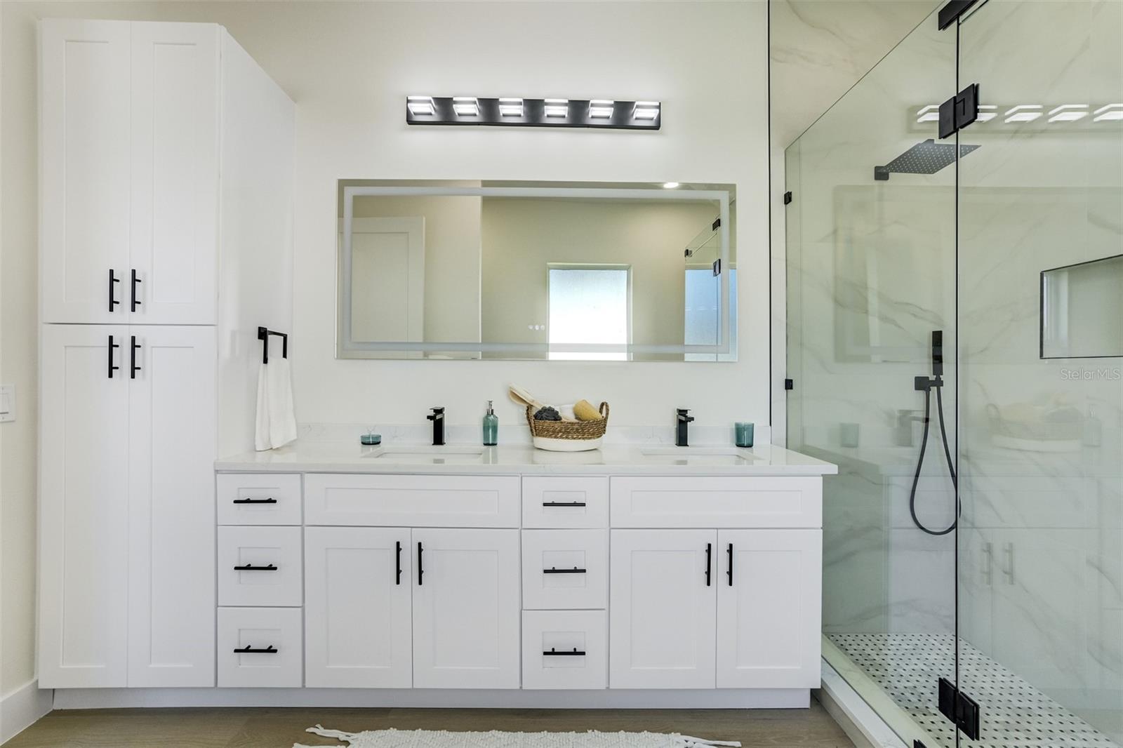 Image 23 of 37 For 319 Cedar Lane