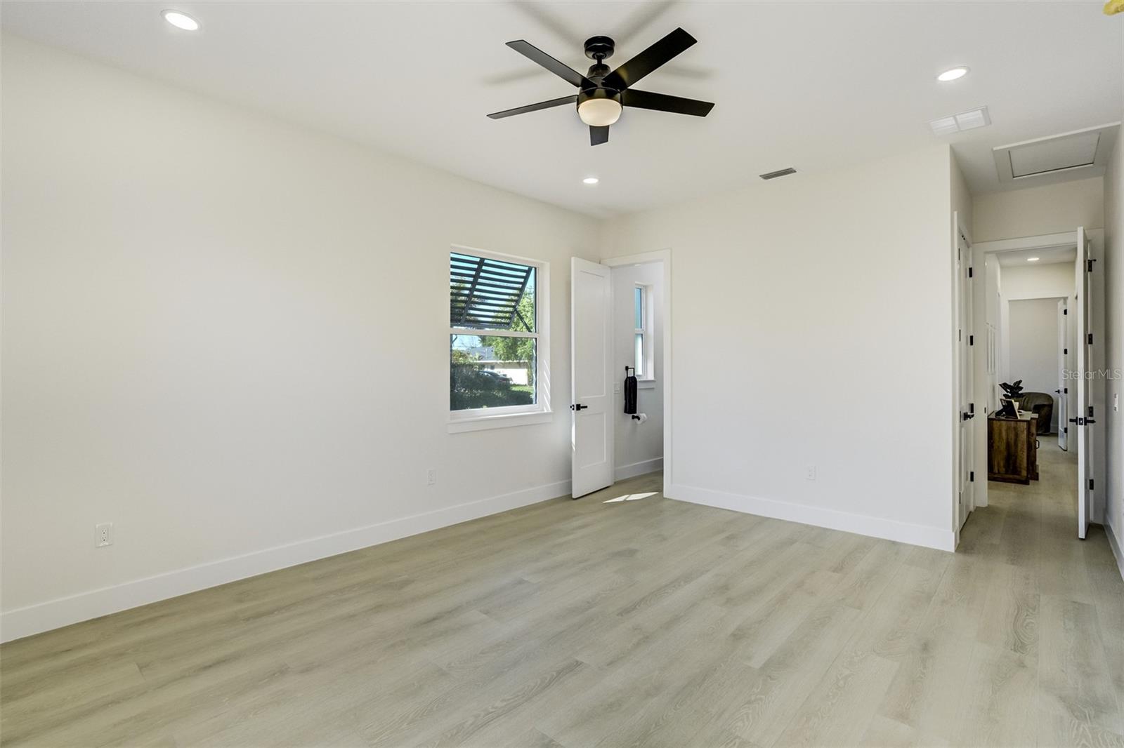 Image 29 of 37 For 319 Cedar Lane