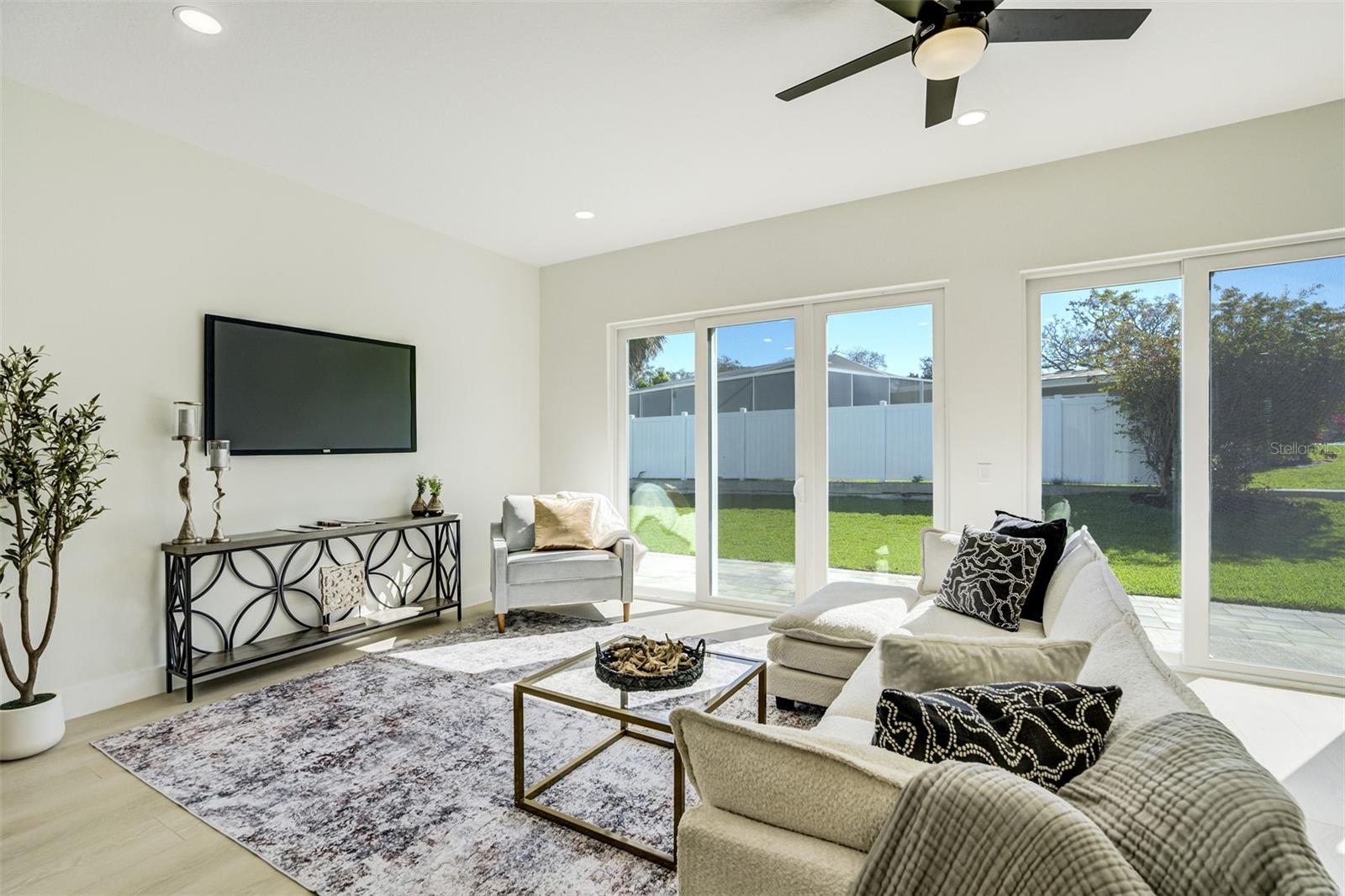 Image 6 of 37 For 319 Cedar Lane