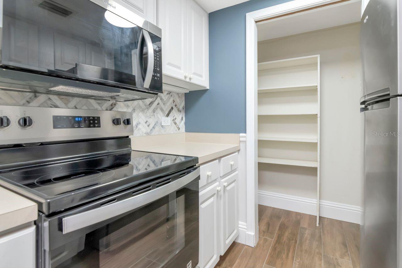 Image 21 of 46 For 36750 Us Highway 19 N 7-108