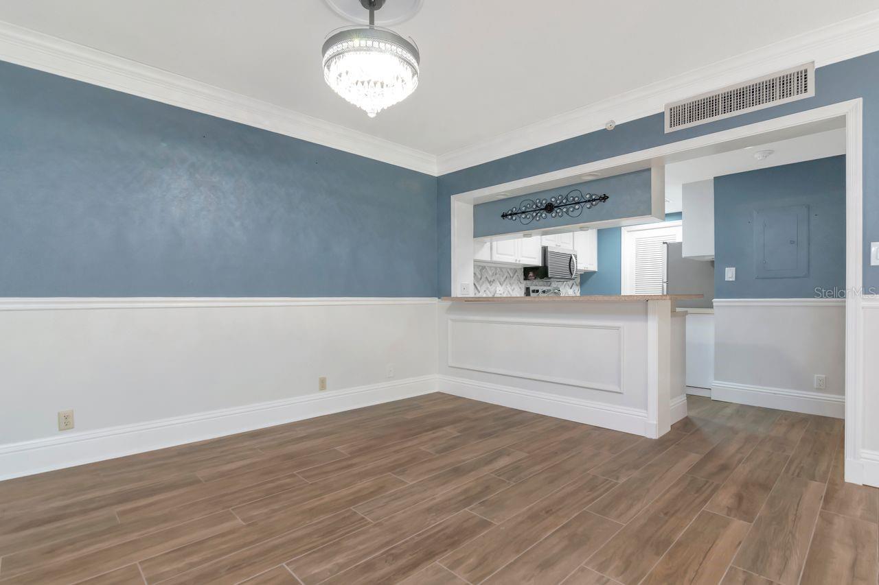 Image 29 of 46 For 36750 Us Highway 19 N 7-108