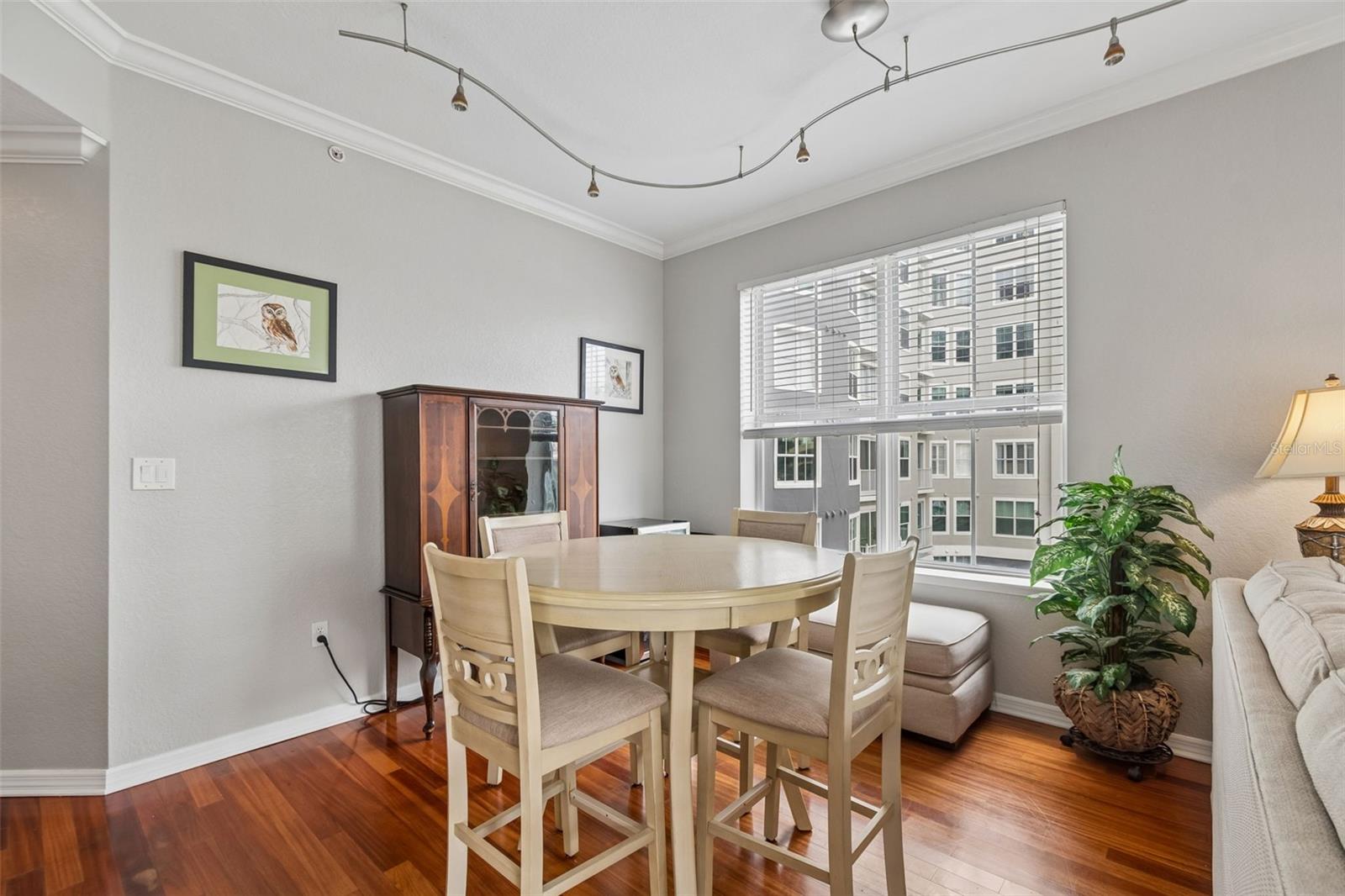 Image 13 of 42 For 700 Harbour Island Boulevard 329