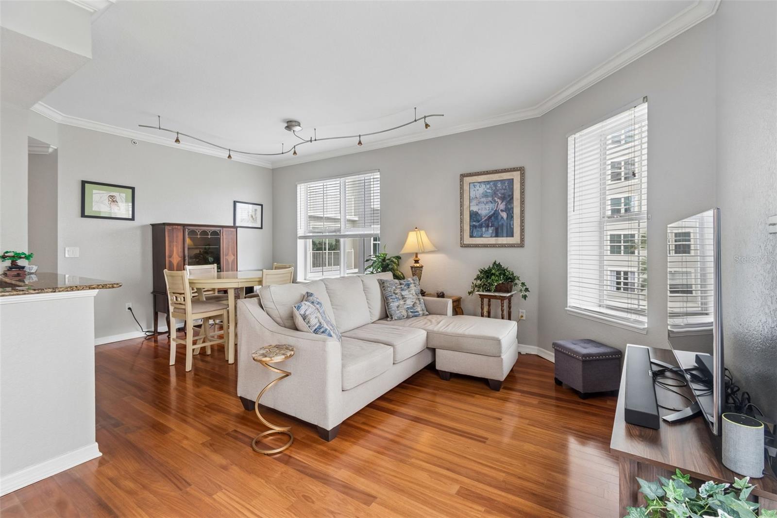 Image 6 of 42 For 700 Harbour Island Boulevard 329