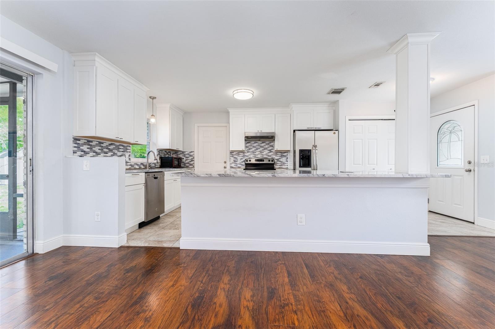 Image 13 of 45 For 5067 Black Birch Trail