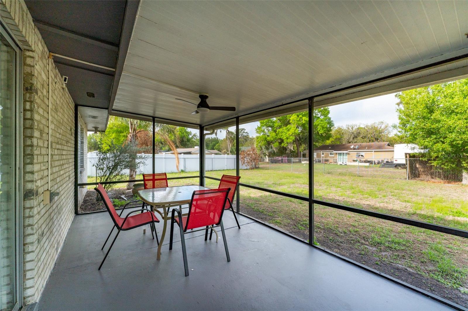 Image 18 of 45 For 5067 Black Birch Trail