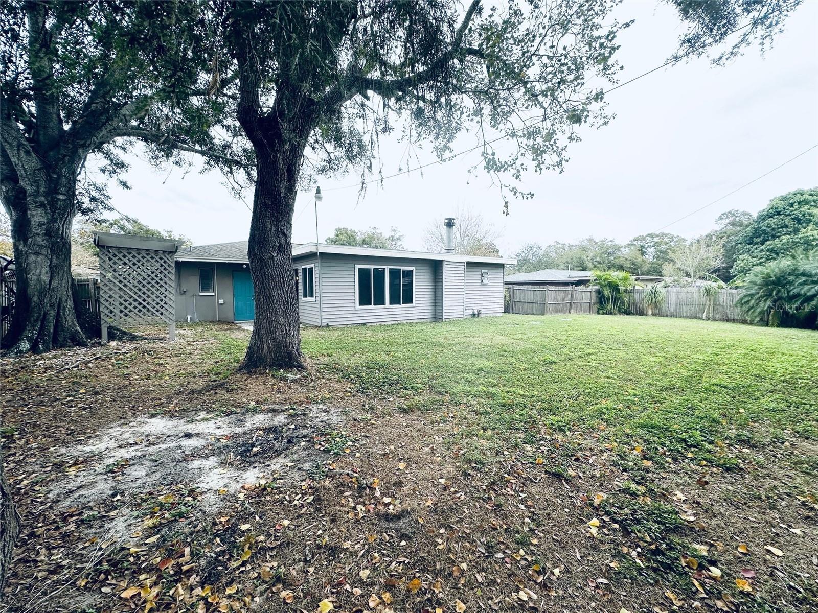 Image 16 of 16 For 1619 Pinewood Drive