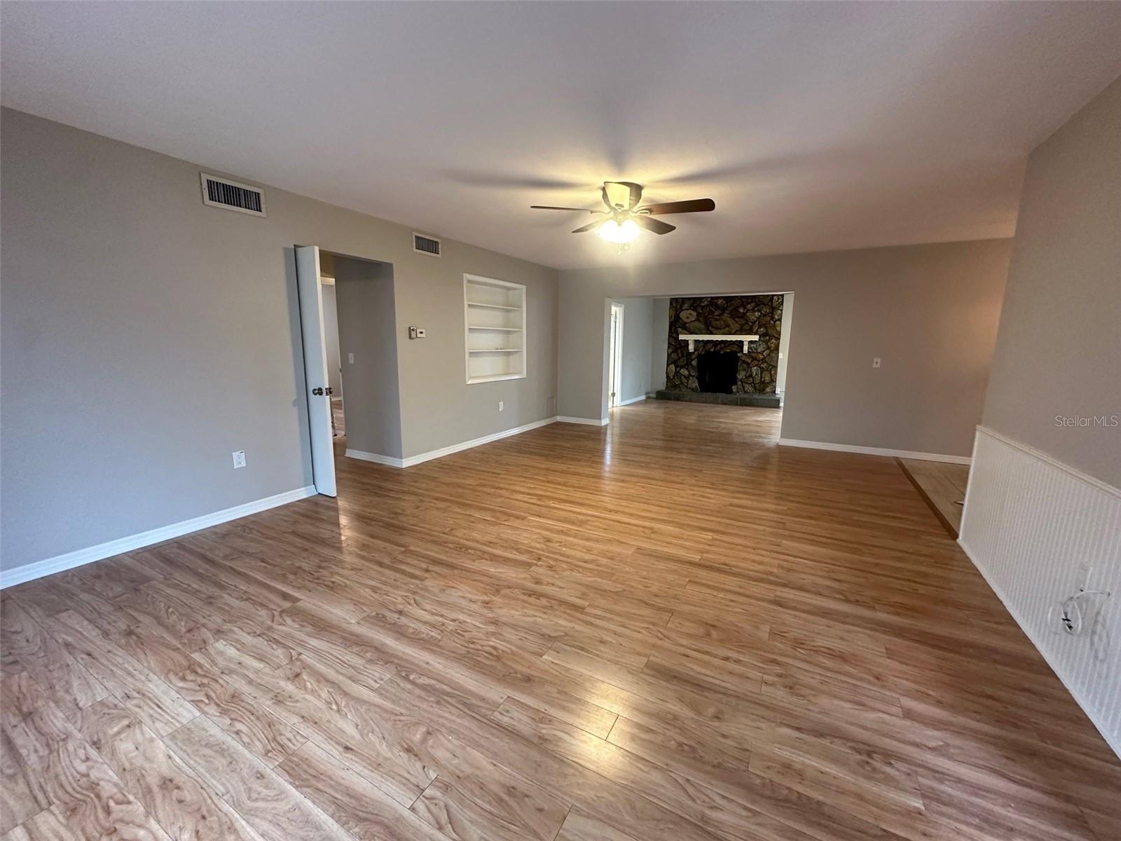 Image 6 of 16 For 1619 Pinewood Drive