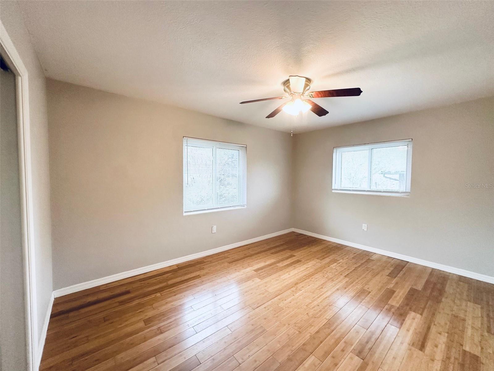 Image 7 of 16 For 1619 Pinewood Drive