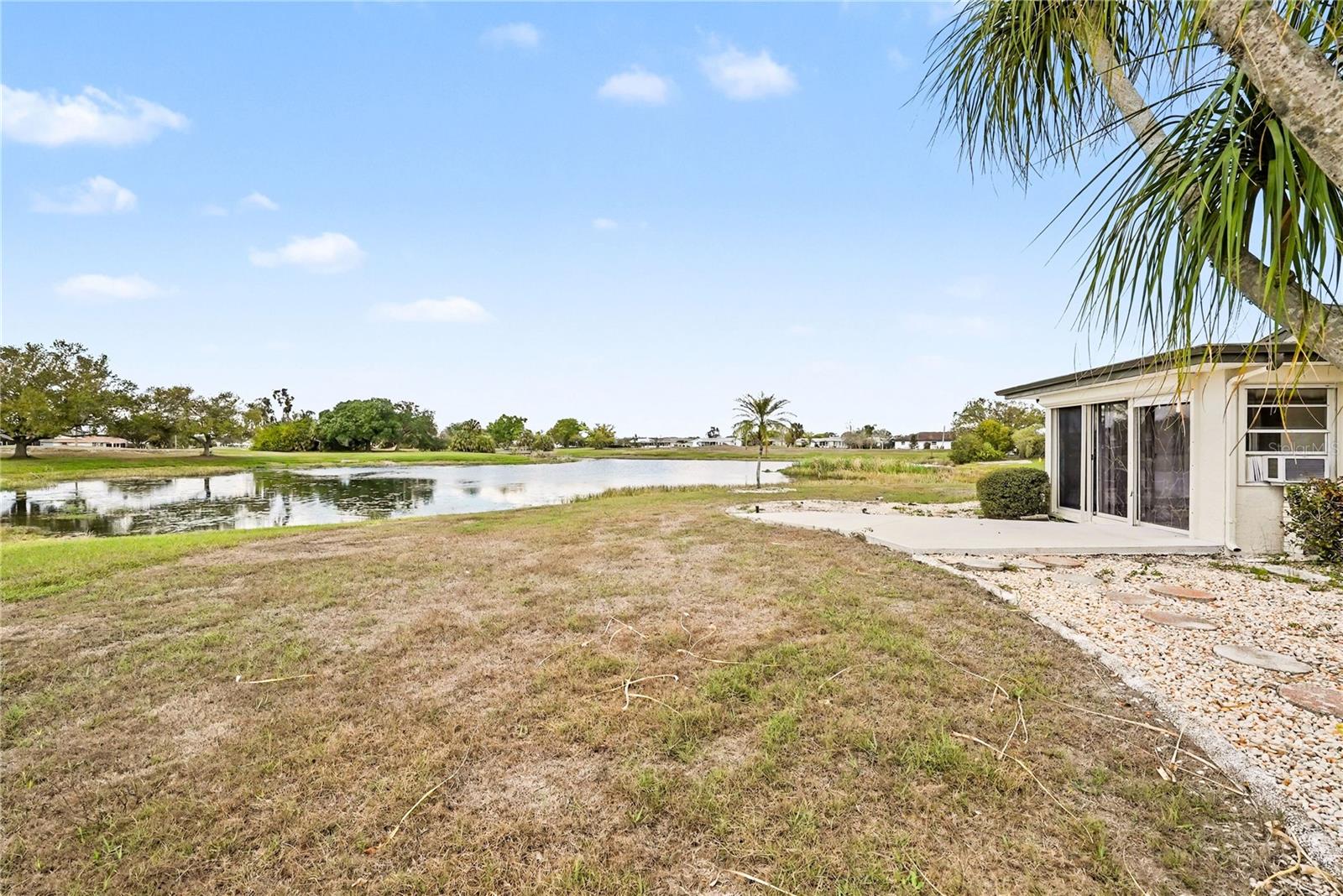 Image 23 of 25 For 1806 El Rancho Drive