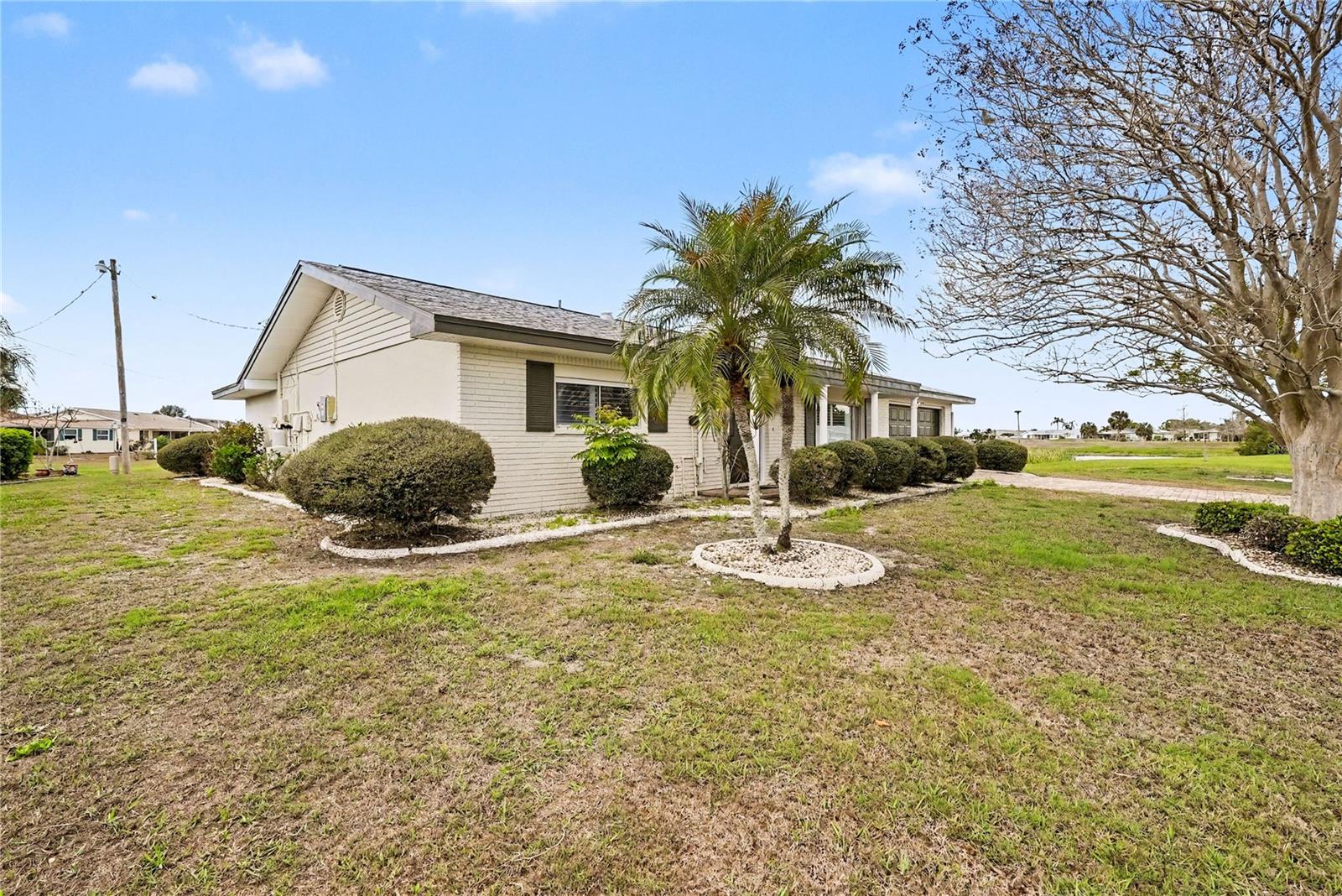 Image 3 of 25 For 1806 El Rancho Drive