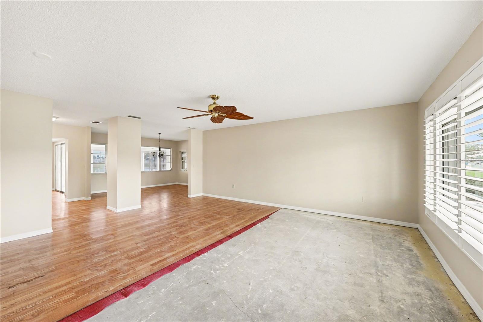 Image 7 of 25 For 1806 El Rancho Drive