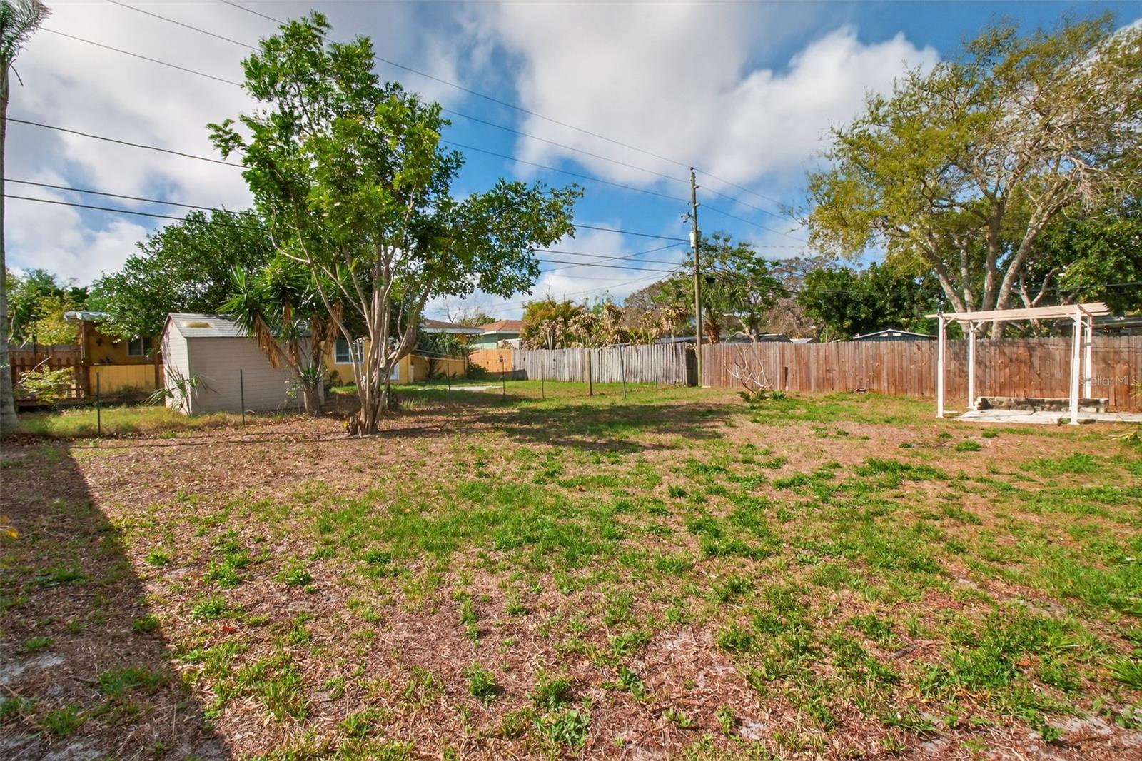 Image 33 of 44 For 1541 Illinois Road