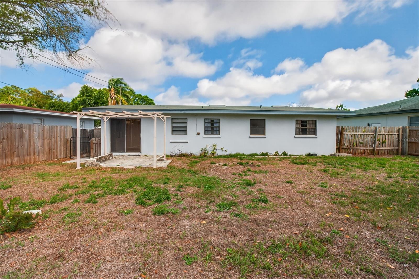 Image 36 of 44 For 1541 Illinois Road