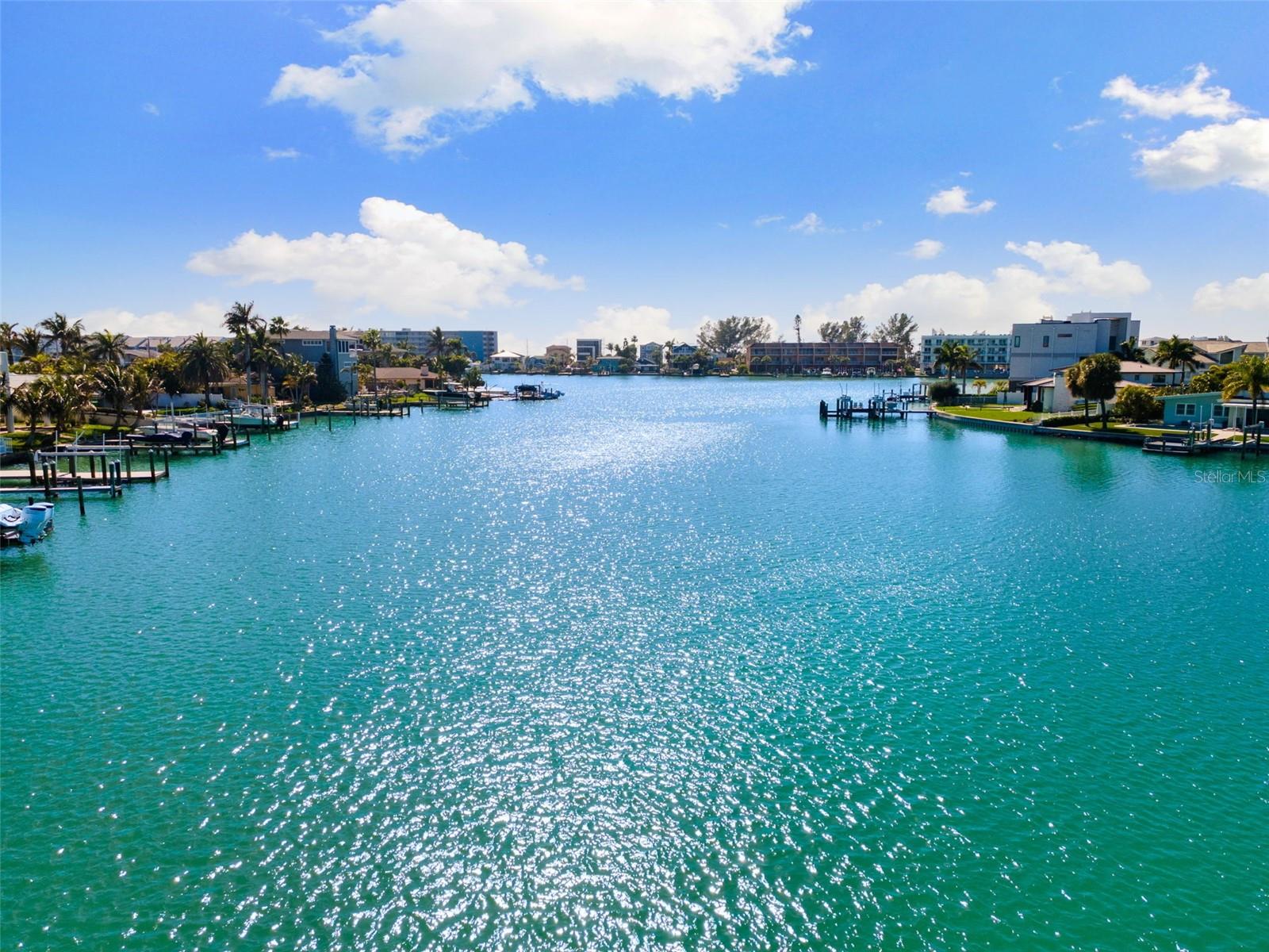 Image 52 of 82 For 10088 Paradise Boulevard