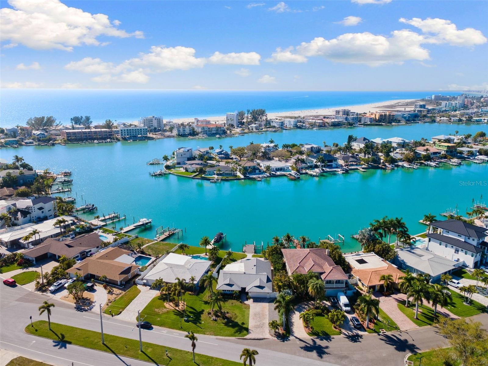 Image 55 of 82 For 10088 Paradise Boulevard