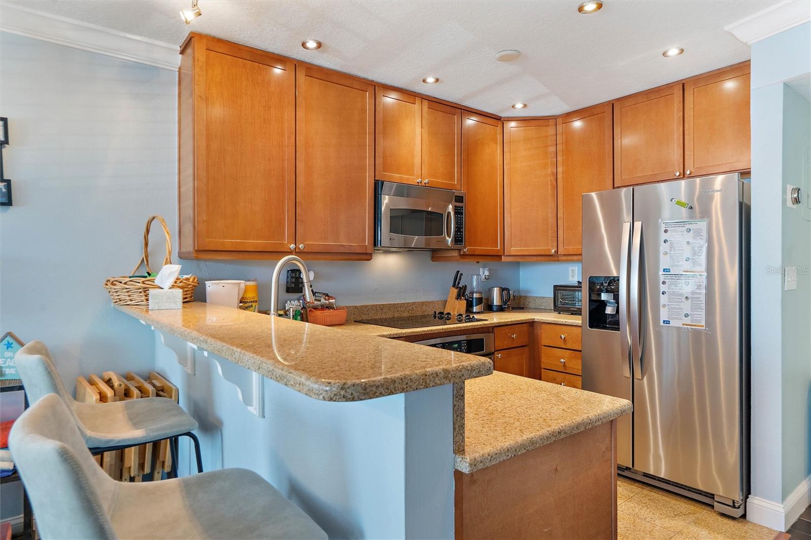 Image 7 of 25 For 4103 Gulf Boulevard 201