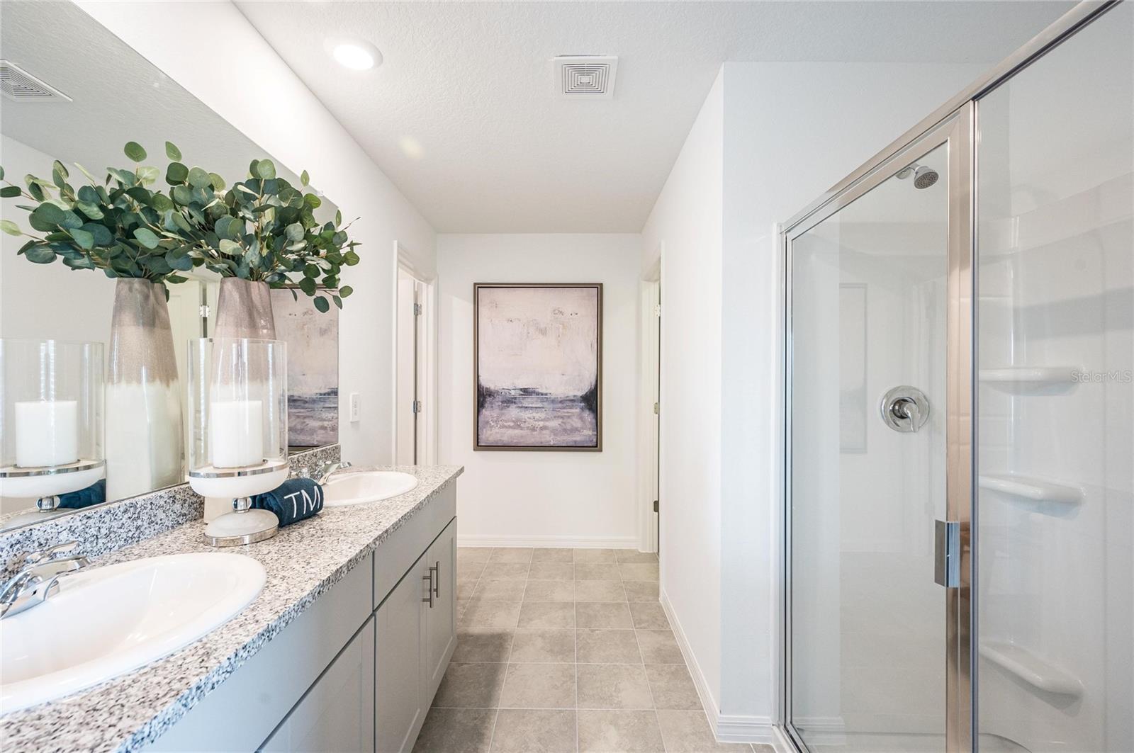 Image 16 of 45 For 12411 Gust Court