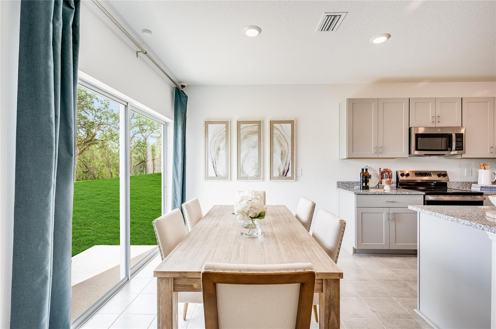 Image 24 of 45 For 12411 Gust Court