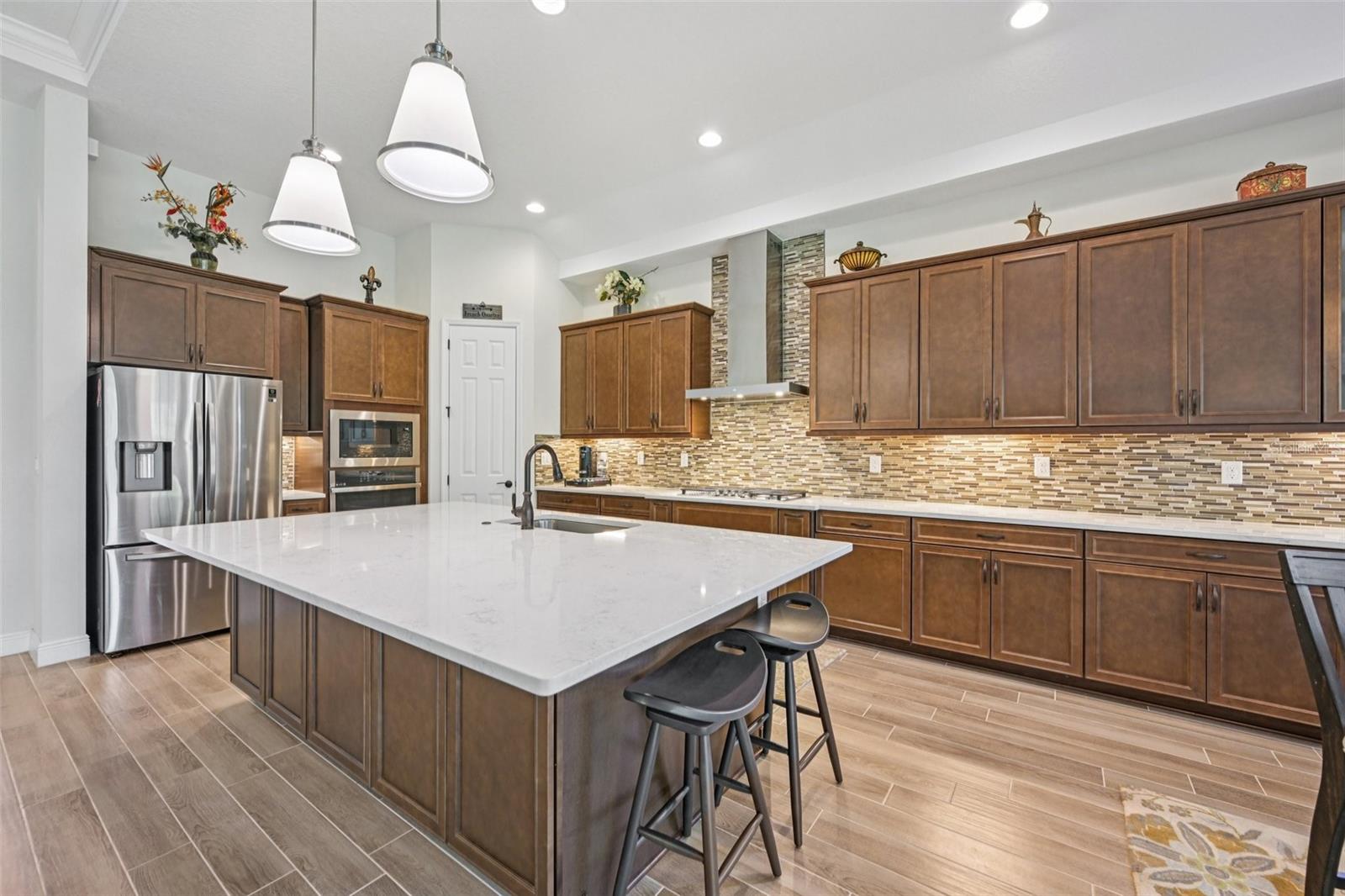 Image 6 of 43 For 14162 Swiss Bridge Drive