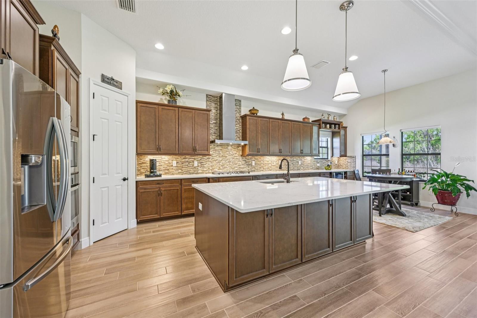 Image 7 of 43 For 14162 Swiss Bridge Drive