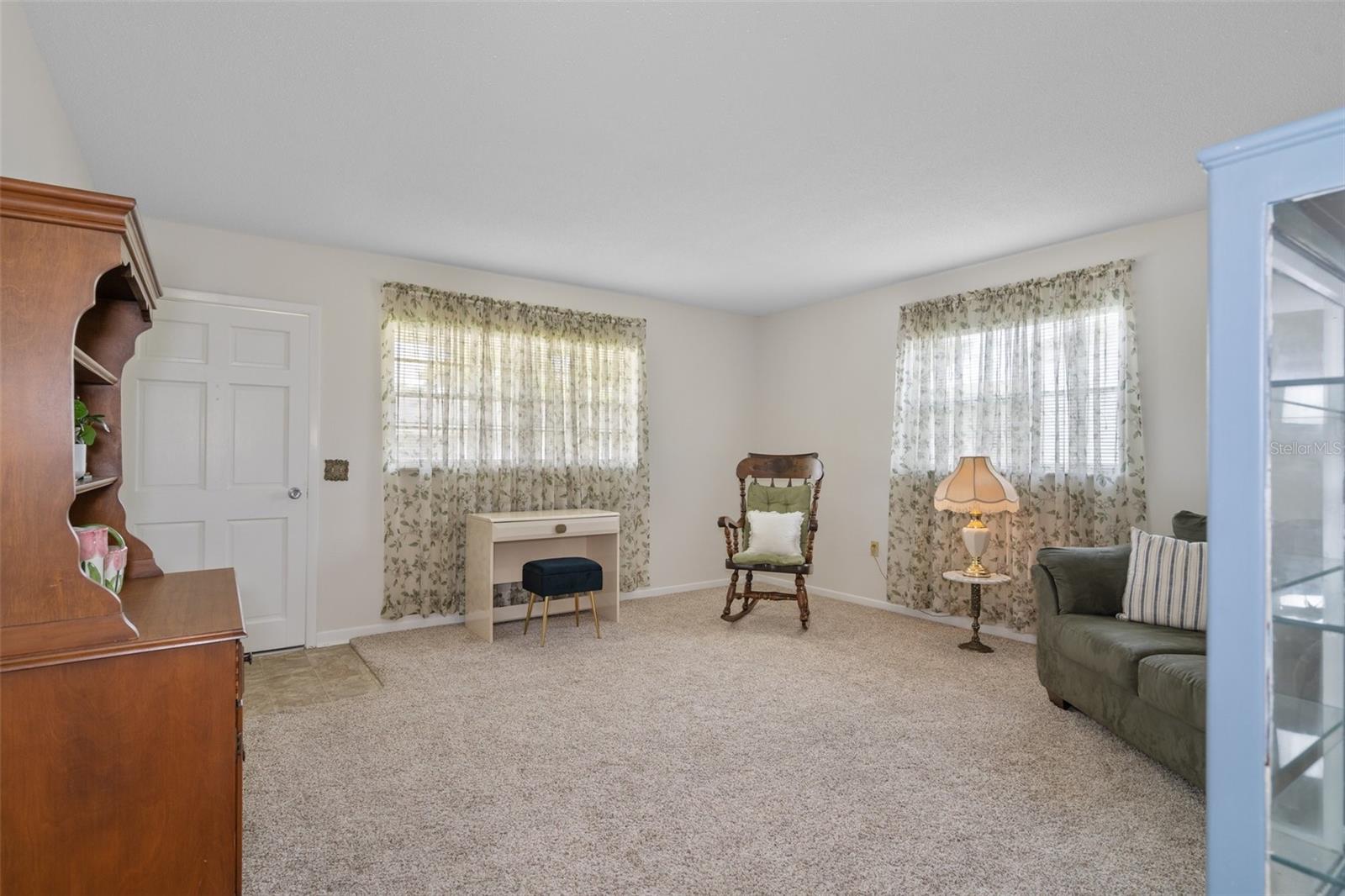 Image 10 of 54 For 5107 Park Lake Drive N