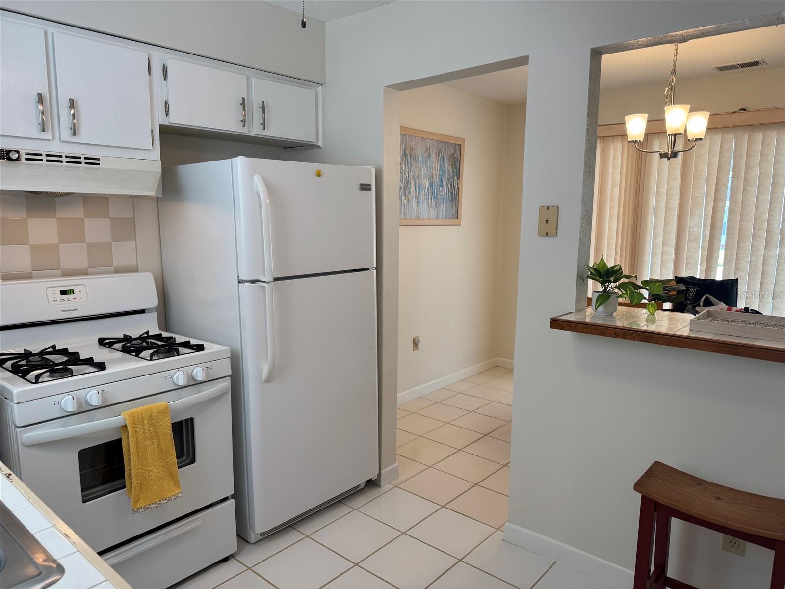 Image 16 of 54 For 5107 Park Lake Drive N