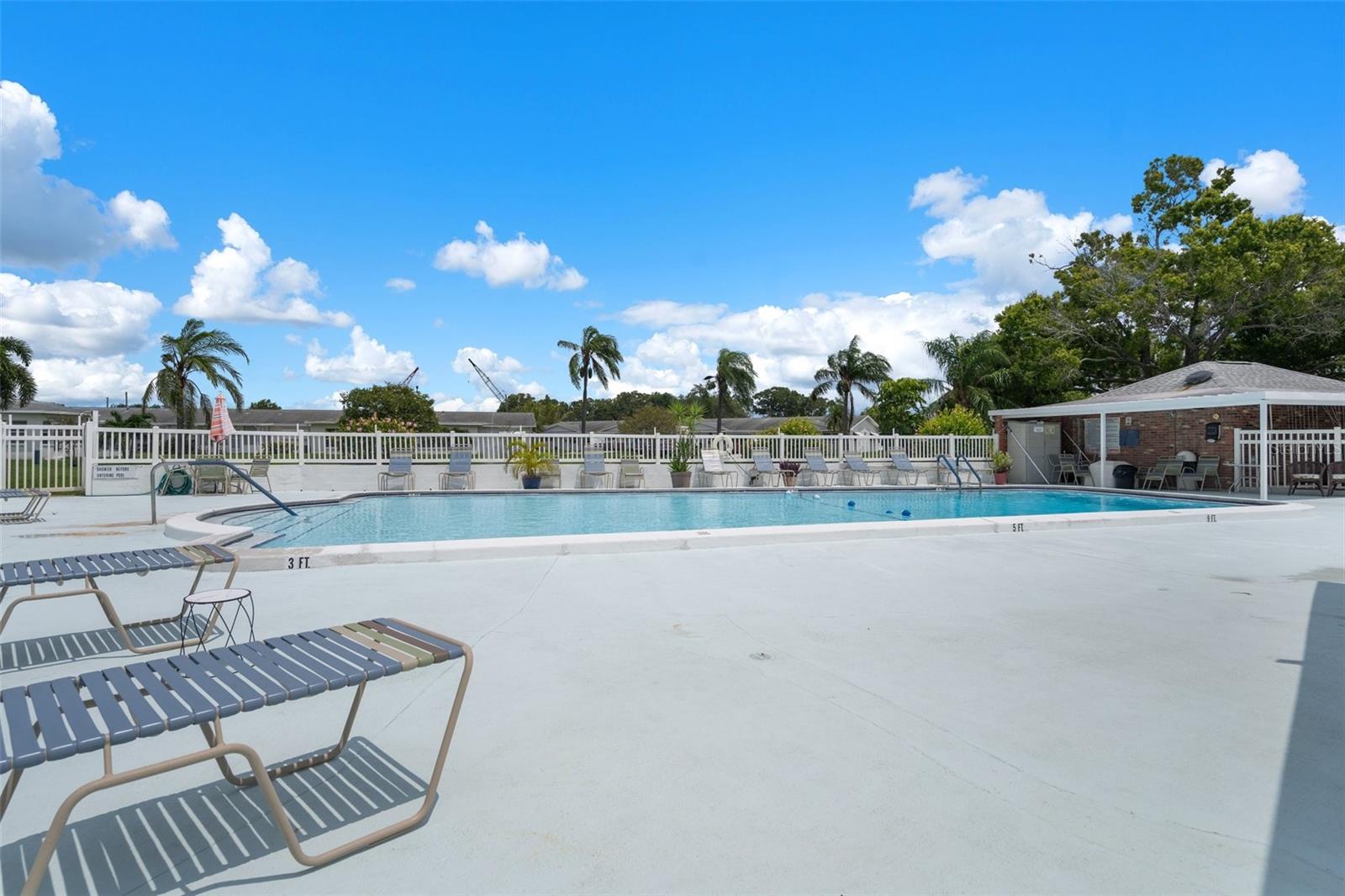 Image 45 of 54 For 5107 Park Lake Drive N