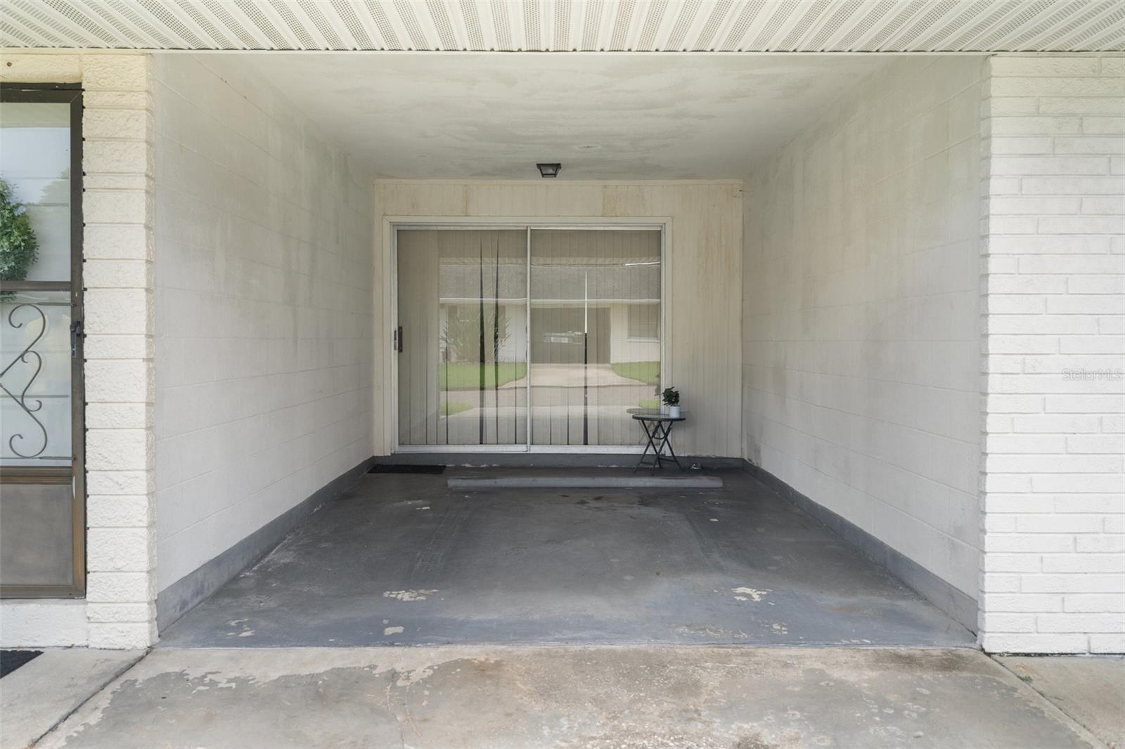 Image 6 of 54 For 5107 Park Lake Drive N